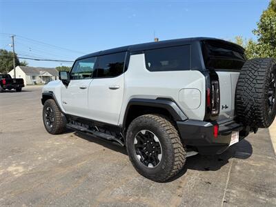 2024 GMC HUMMER EV 3X   - Photo 4 - Elkhart, IN 46514