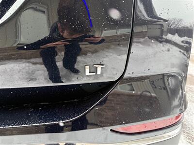 2021 Chevrolet Equinox LT   - Photo 5 - Elkhart, IN 46514