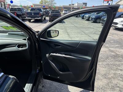 2021 Chevrolet Equinox LT   - Photo 20 - Elkhart, IN 46514