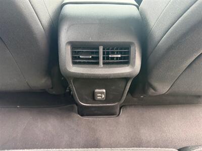 2021 Chevrolet Equinox LT   - Photo 16 - Elkhart, IN 46514