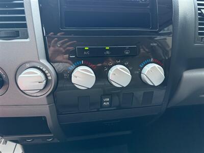 2013 Toyota Tundra CREWMAX SR5   - Photo 25 - Elkhart, IN 46514