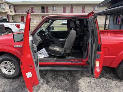 2011 Ford Ranger XLT - Photo 14 - Elkhart, IN 46514