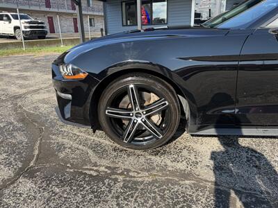 2018 Ford Mustang EcoBoost - Photo 3 - Elkhart, IN 46514