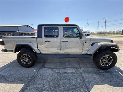2020 Jeep Gladiator Overland   - Photo 7 - Elkhart, IN 46514