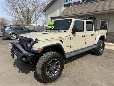 2020 Jeep Gladiator Overland   - Photo 2 - Elkhart, IN 46514