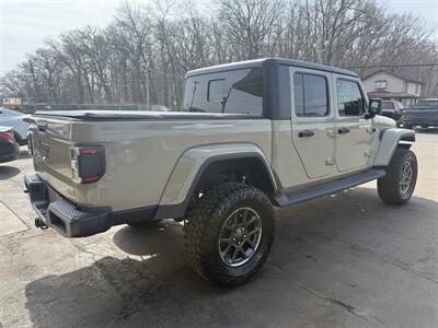 2020 Jeep Gladiator Overland   - Photo 7 - Elkhart, IN 46514
