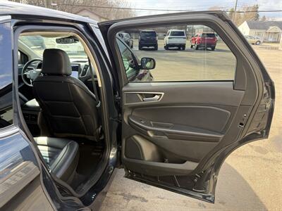 2023 Ford Edge SEL   - Photo 16 - Elkhart, IN 46514