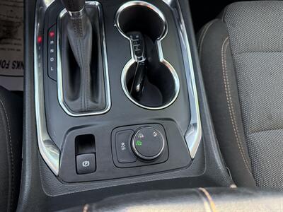 2019 Chevrolet Traverse LT Cloth - Photo 17 - Elkhart, IN 46514