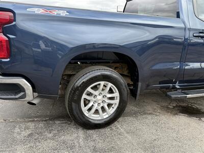 2022 Chevrolet Silverado 1500 LT - Photo 9 - Elkhart, IN 46514