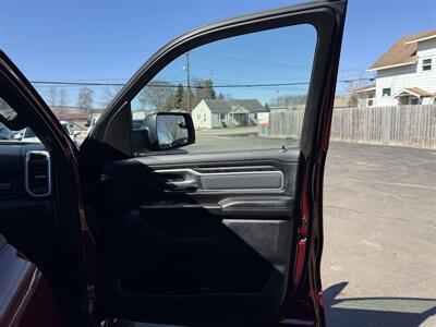2021 RAM 1500 Big Horn   - Photo 17 - Elkhart, IN 46514