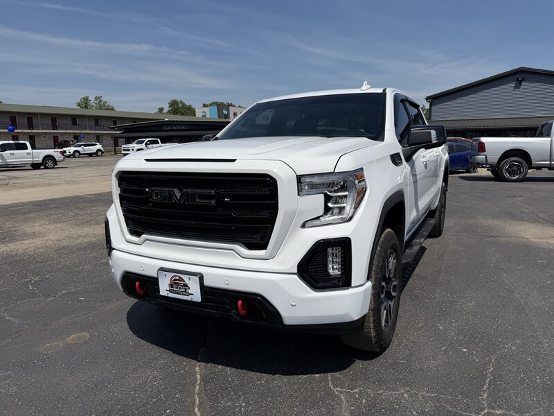 2019 GMC Sierra 1500 AT4   - Photo 1 - Elkhart, IN 46514