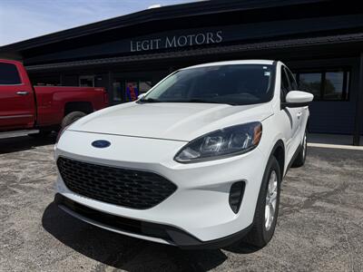 2020 Ford Escape SE   - Photo 1 - Elkhart, IN 46514