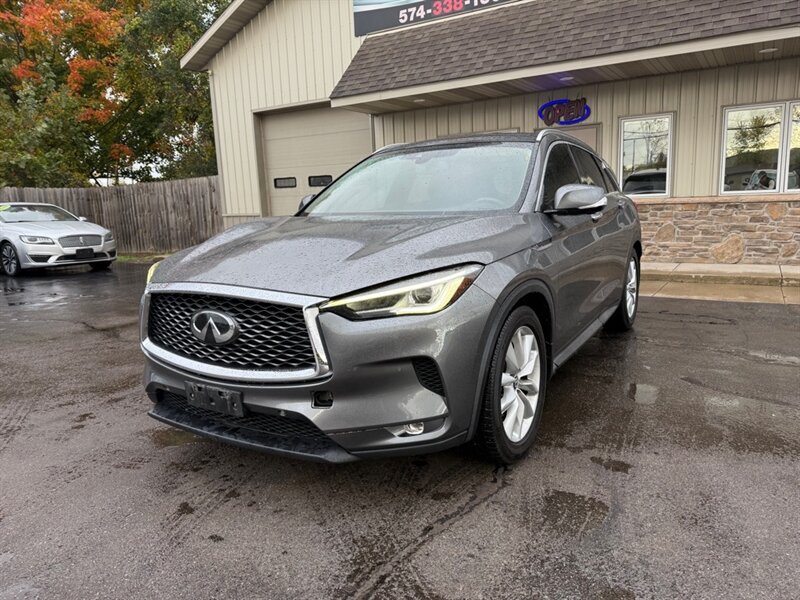 2019 INFINITI QX50 ESSENTIAL   - Photo 1 - Elkhart, IN 46514