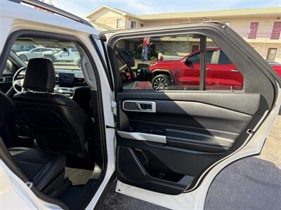 2020 Ford Explorer XLT   - Photo 16 - Elkhart, IN 46514