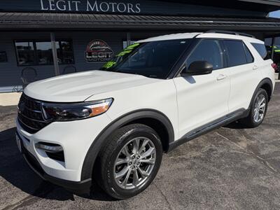 2020 Ford Explorer XLT   - Photo 2 - Elkhart, IN 46514