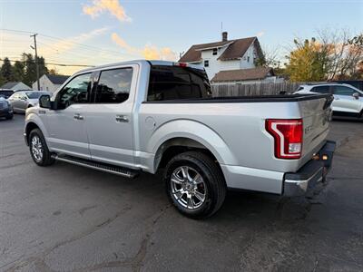 2016 Ford F-150 SUPERCREW - Photo 3 - Elkhart, IN 46514