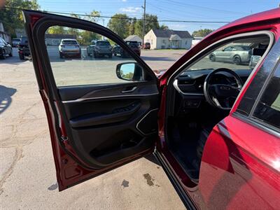 2021 Jeep Grand Cherokee L L LIMITED   - Photo 11 - Elkhart, IN 46514