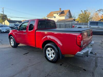 2010 Nissan Frontier KING CAB SE - Photo 3 - Elkhart, IN 46514
