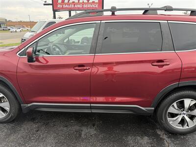 2020 Subaru Ascent Premium 7-Passenger - Photo 4 - Elkhart, IN 46514