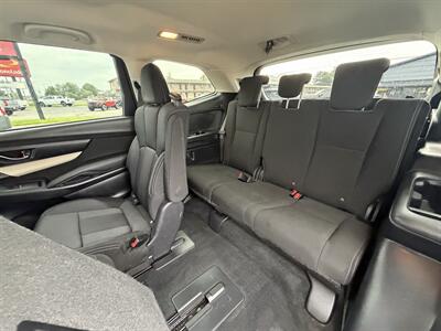 2020 Subaru Ascent Premium 7-Passenger - Photo 15 - Elkhart, IN 46514