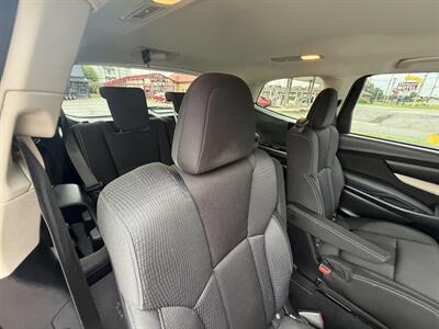 2020 Subaru Ascent Premium 7-Passenger - Photo 18 - Elkhart, IN 46514