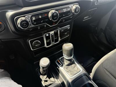 2020 Jeep Gladiator Sport S   - Photo 19 - Elkhart, IN 46514