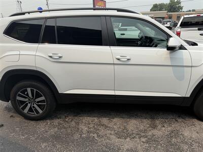 2021 Volkswagen Atlas SE 4Motion - Photo 8 - Elkhart, IN 46514