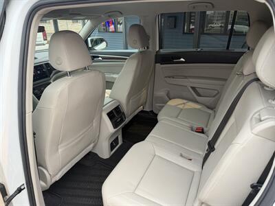 2021 Volkswagen Atlas SE 4Motion - Photo 14 - Elkhart, IN 46514