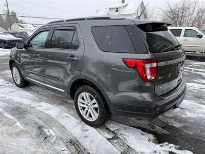 2018 Ford Explorer XLT   - Photo 3 - Elkhart, IN 46514