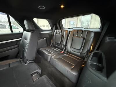 2018 Ford Explorer XLT   - Photo 13 - Elkhart, IN 46514