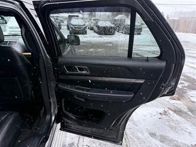 2018 Ford Explorer XLT   - Photo 15 - Elkhart, IN 46514