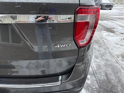 2018 Ford Explorer XLT   - Photo 5 - Elkhart, IN 46514