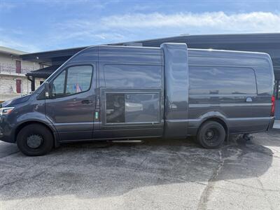 2020 Mercedes-Benz Sprinter 4500 - Photo 2 - Elkhart, IN 46514
