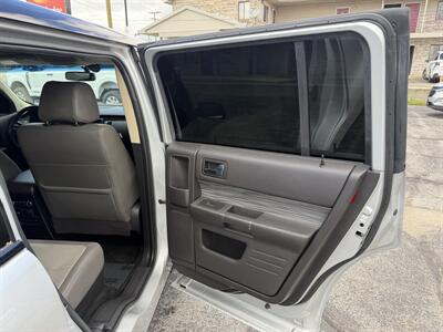 2018 Ford Flex Limited   - Photo 15 - Elkhart, IN 46514