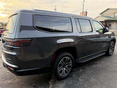 2024 Jeep Wagoneer L Series II - Photo 7 - Elkhart, IN 46514