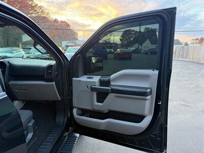 2018 Ford F-150 SUPERCREW   - Photo 18 - Elkhart, IN 46514