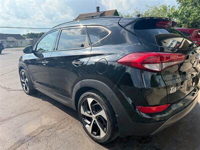 2016 Hyundai TUCSON LIMITED   - Photo 2 - Elkhart, IN 46514