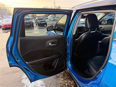 2020 Jeep Compass LIMITED   - Photo 11 - Elkhart, IN 46514
