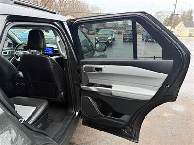 2022 Ford Explorer XLT   - Photo 15 - Elkhart, IN 46514