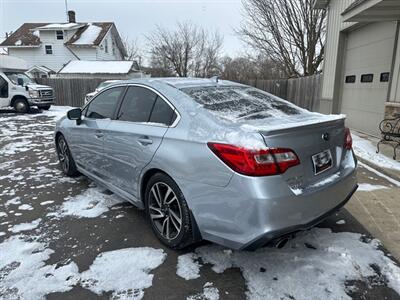 2018 Subaru Legacy SPORT   - Photo 2 - Elkhart, IN 46514