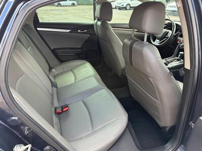 2019 Honda Civic EXL   - Photo 13 - Elkhart, IN 46514
