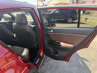 2017 Kia Sportage SX Turbo - Photo 15 - Elkhart, IN 46514
