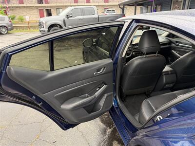 2023 Nissan Altima 2.5 SR - Photo 12 - Elkhart, IN 46514