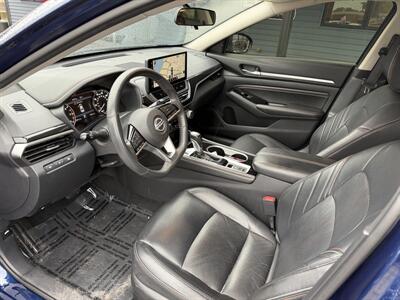 2023 Nissan Altima 2.5 SR - Photo 11 - Elkhart, IN 46514