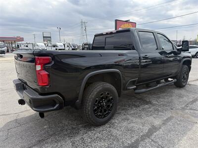 2021 Chevrolet Silverado 2500 LTZ   - Photo 7 - Elkhart, IN 46514