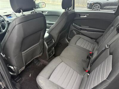 2017 Ford Edge SE   - Photo 11 - Elkhart, IN 46514