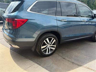 2017 Honda Pilot ELITE   - Photo 10 - Elkhart, IN 46514