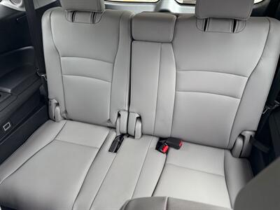 2017 Honda Pilot ELITE   - Photo 21 - Elkhart, IN 46514