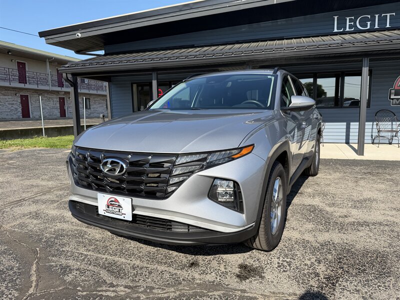 2022 Hyundai TUCSON SEL   - Photo 1 - Elkhart, IN 46514