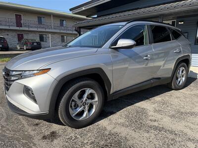 2022 Hyundai TUCSON SEL   - Photo 2 - Elkhart, IN 46514